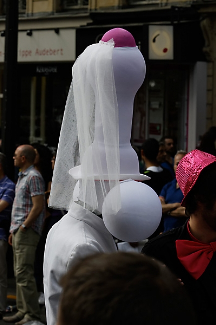 Gay pride Paris JUN13-196